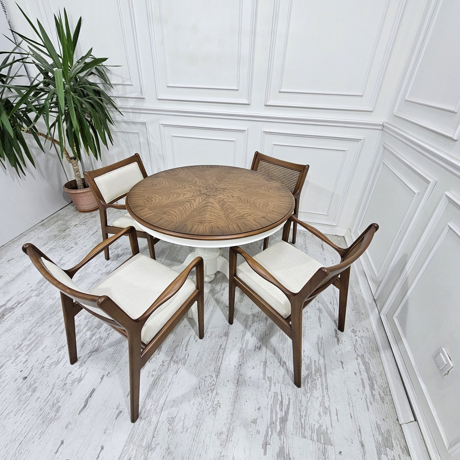 elly yuvarlak yemek masası takımı elly yuvarlak yemek masası takımı