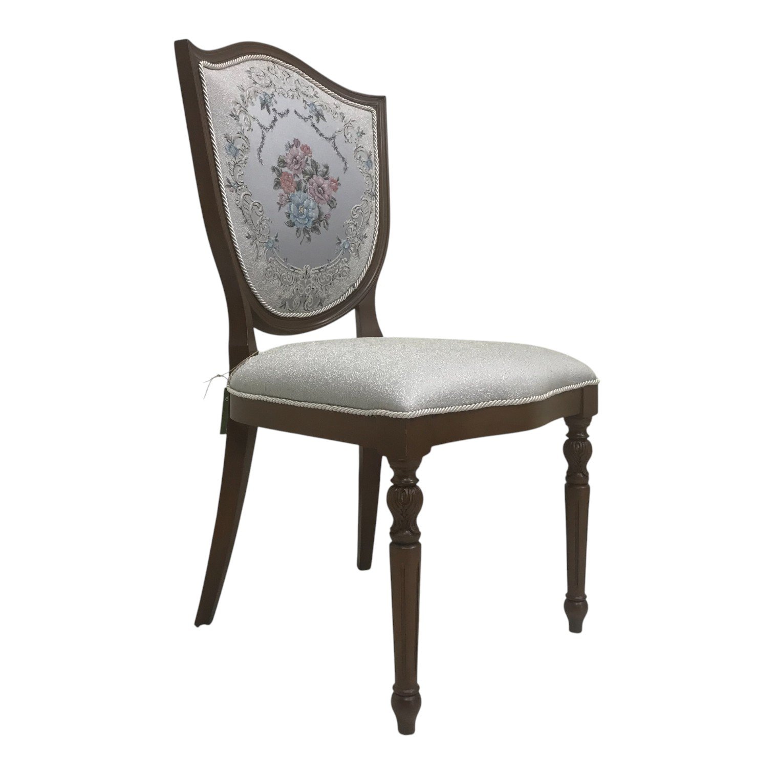 corte klasik sandalye